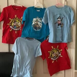 🍁Kids size 6/8 pirate tee shirts set of 5🍁